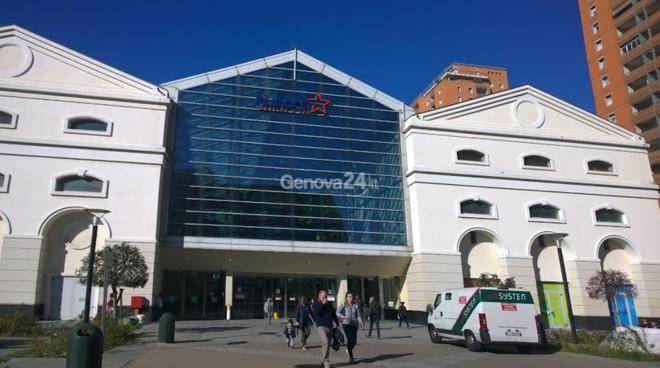 Fiumara Mall Apartment Cenova Dış mekan fotoğraf