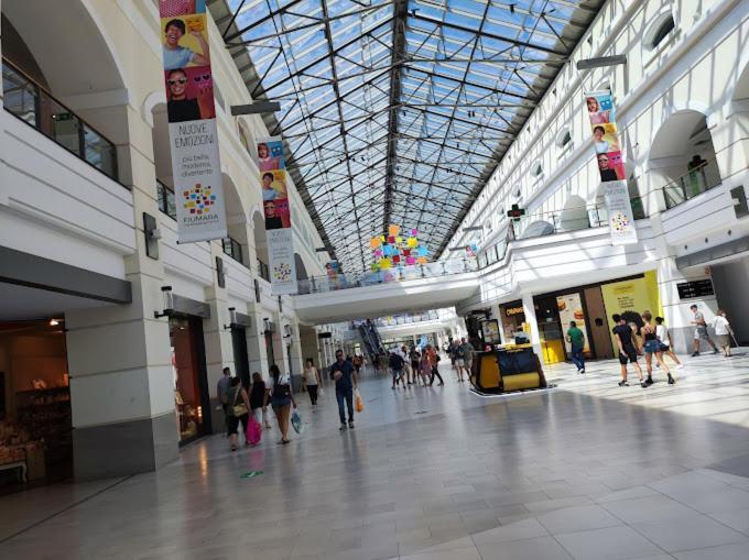 Fiumara Mall Apartment Cenova Dış mekan fotoğraf