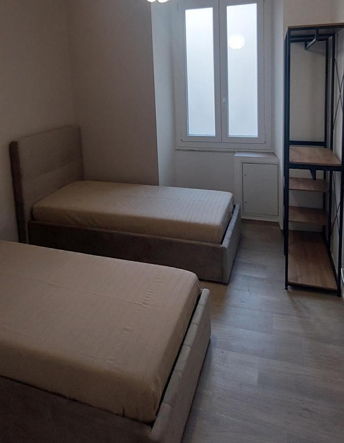 Fiumara Mall Apartment Cenova Dış mekan fotoğraf